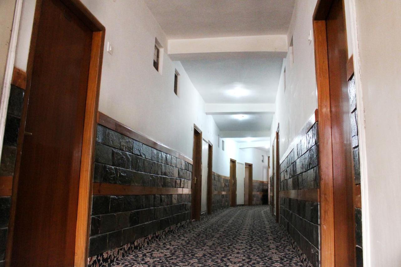 Hotel Vatika - The Riverside Resort Dharamshala Eksteriør billede